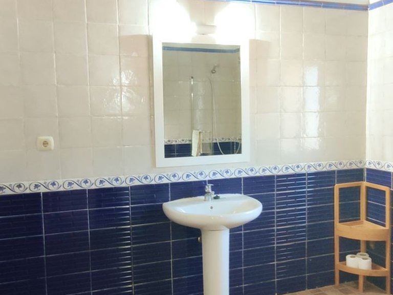 Villa for Sale in Alhaurín El Grande, Malaga 37