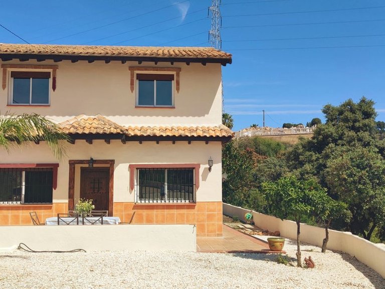 Villa for Sale in Alhaurín El Grande, Malaga 43