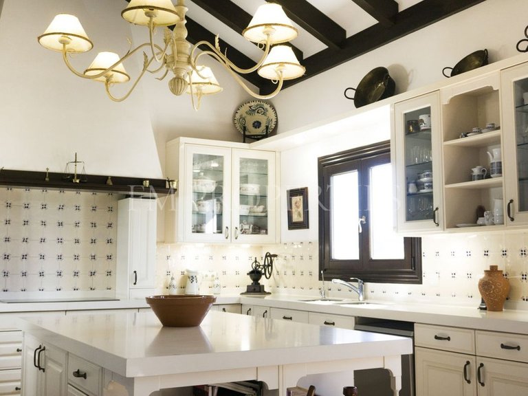 Villa for Sale in Marbella, Malaga 12