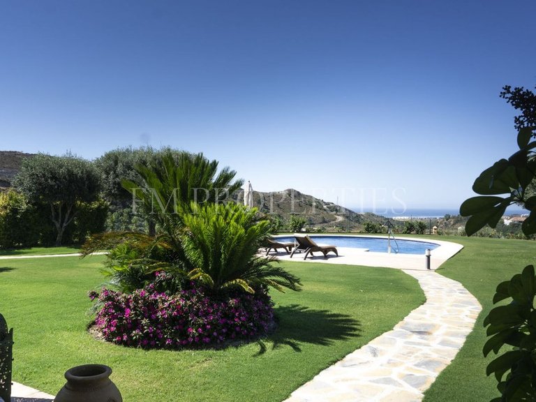 Villa for Sale in Marbella, Malaga 5