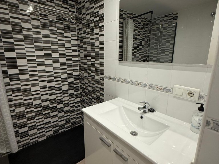 Apartment for Sale in Benalmadena Costa, Malaga 19