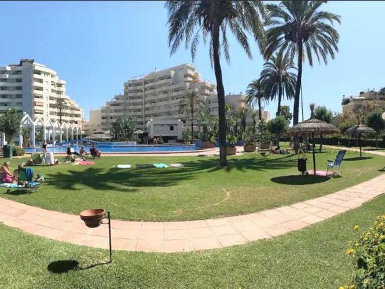 Apartment for Sale in Benalmadena Costa, Malaga 33