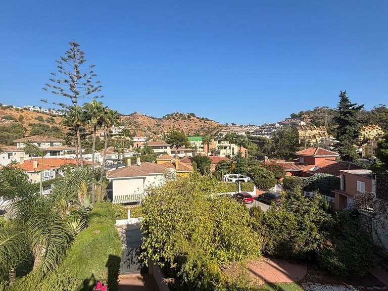 Villa for Sale in Mayorazgo, Malaga 18