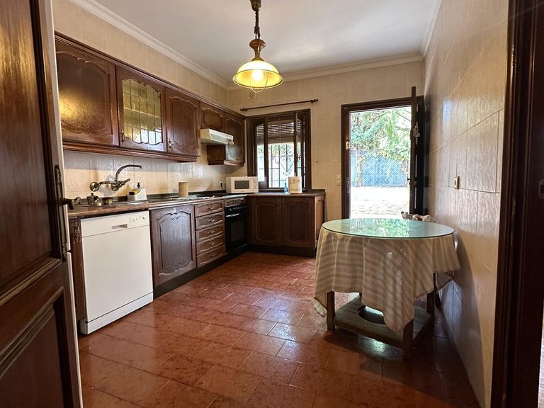 Villa for Sale in Mayorazgo, Malaga 32