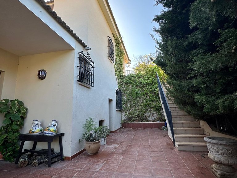 Villa for Sale in Mayorazgo, Malaga 33