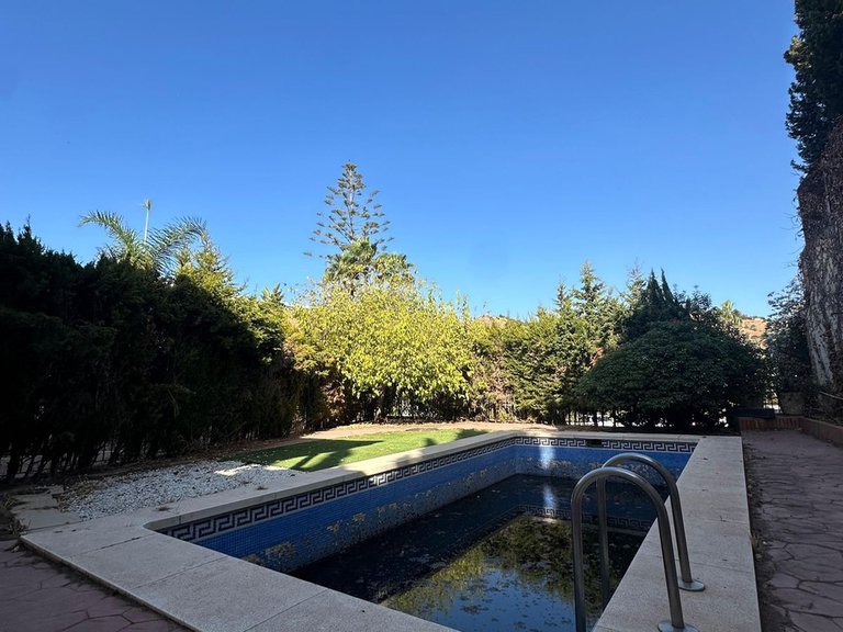 Villa for Sale in Mayorazgo, Malaga 34