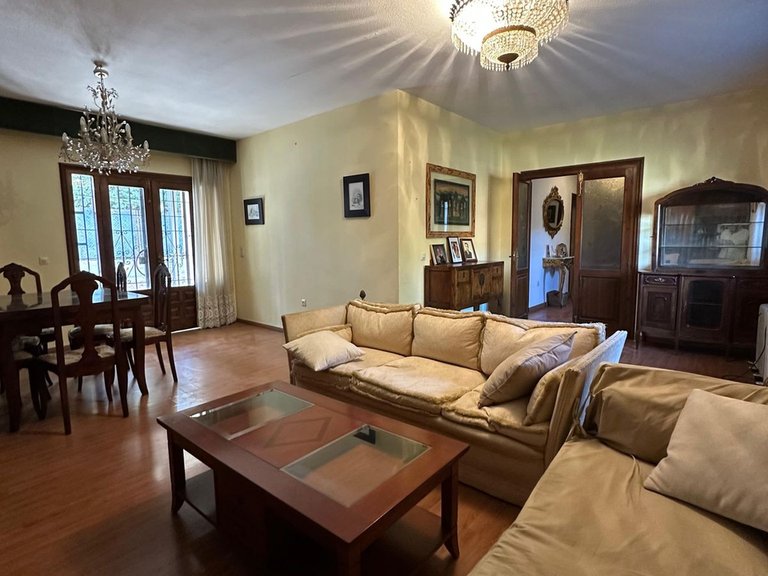 Villa for Sale in Mayorazgo, Malaga 37