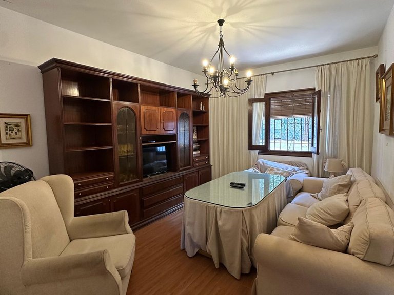 Villa for Sale in Mayorazgo, Malaga 38