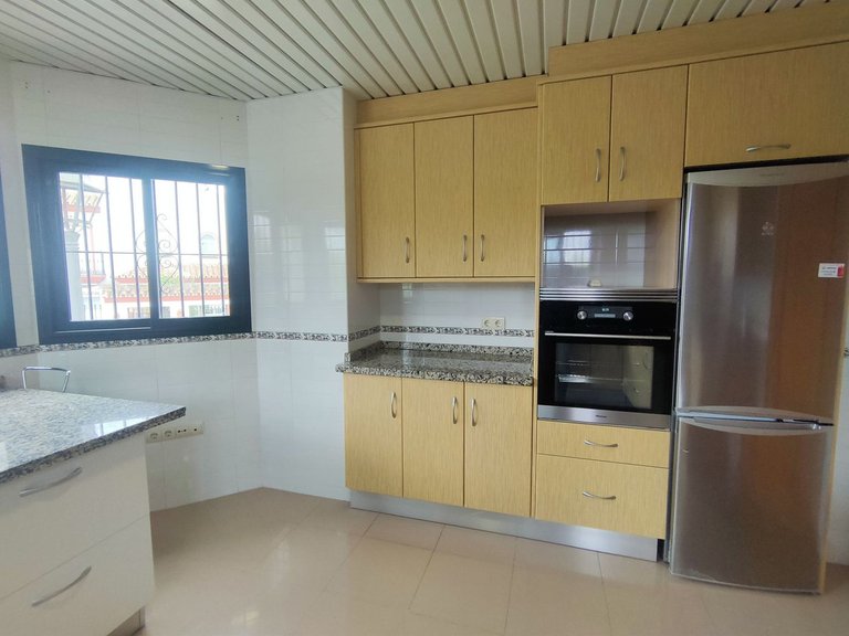 Villa for Sale in Cancelada, Malaga 12