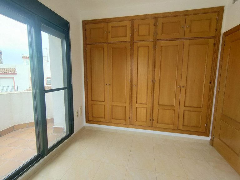 Villa for Sale in Cancelada, Malaga 37