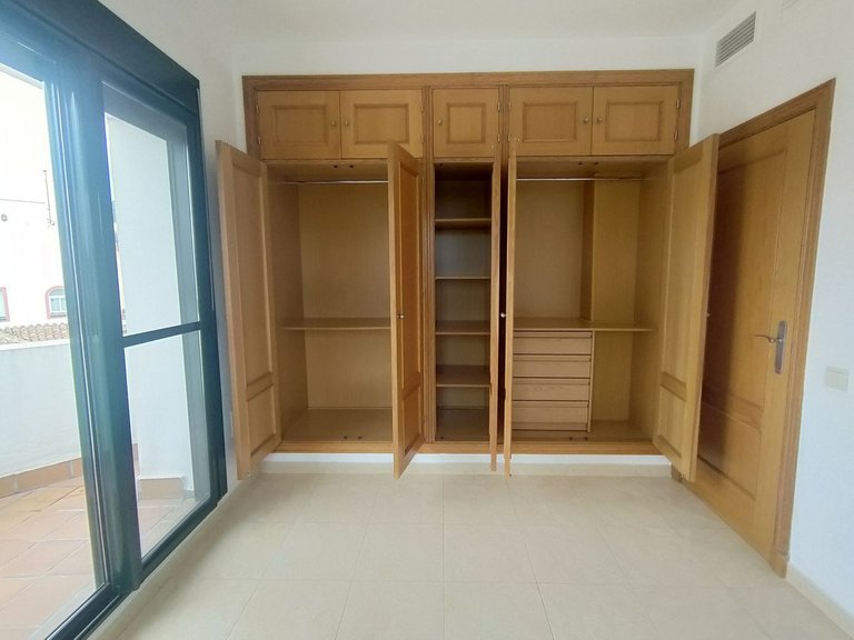 Villa for Sale in Cancelada, Malaga 38
