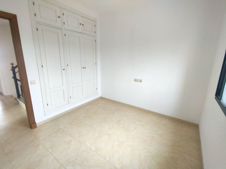 Villa for Sale in Cancelada, Malaga 39