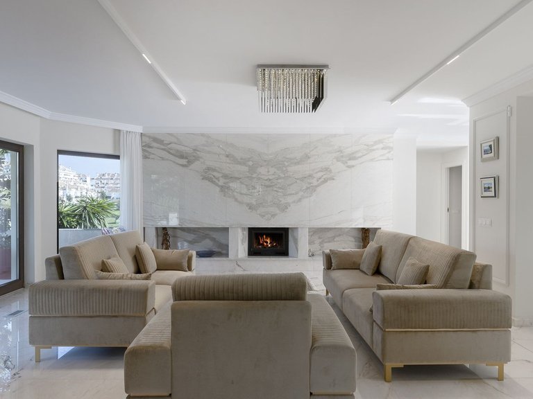 Villa for Sale in Mijas Golf, Malaga 15