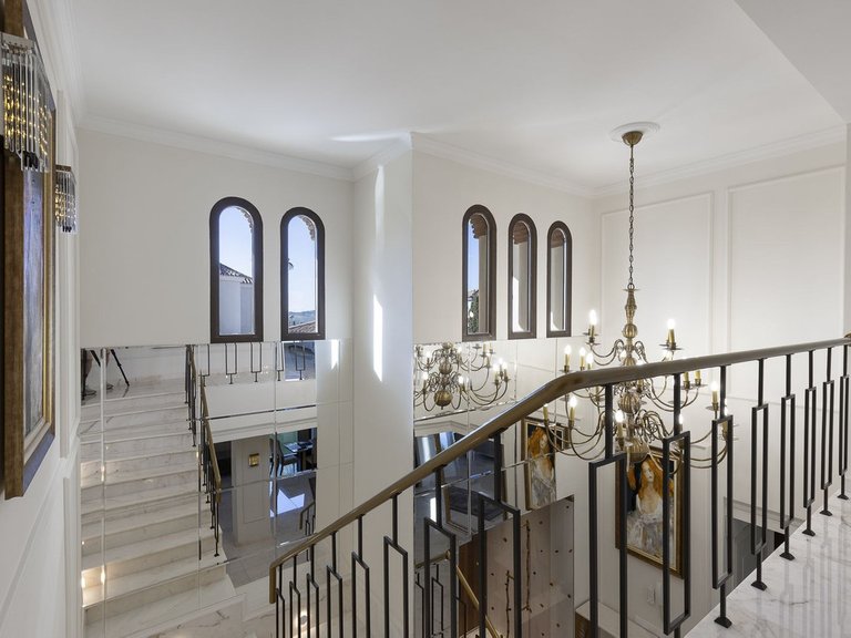 Villa for Sale in Mijas Golf, Malaga 38
