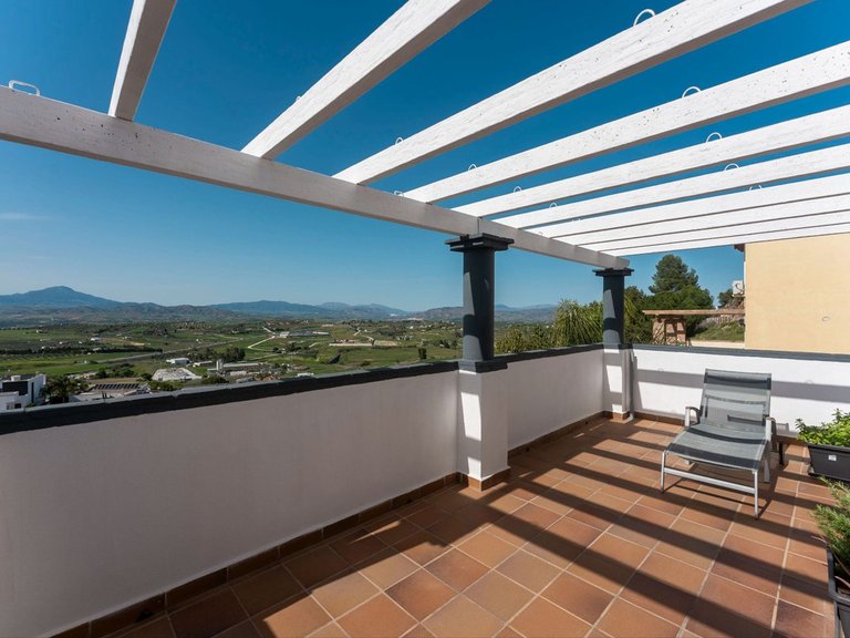 Villa for Sale in Coín, Malaga 31