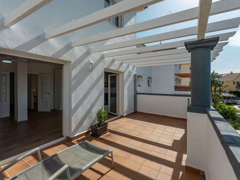 Villa for Sale in Coín, Malaga 32