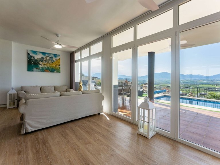 Villa for Sale in Coín, Malaga 7