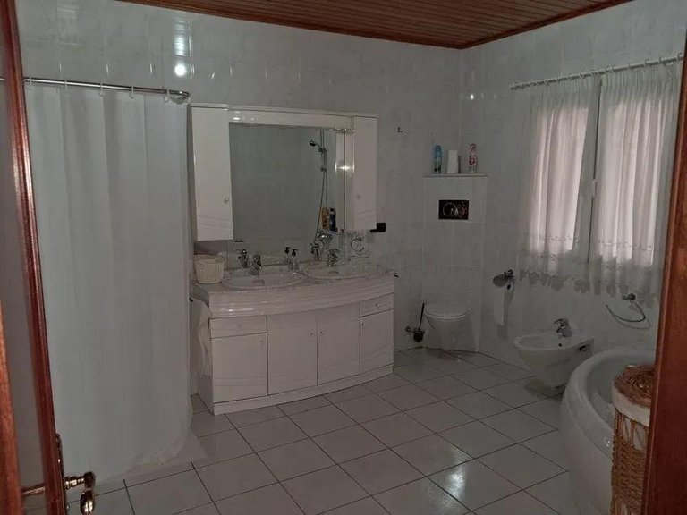 Apartment for Sale in Alhaurín De La Torre, Malaga 4