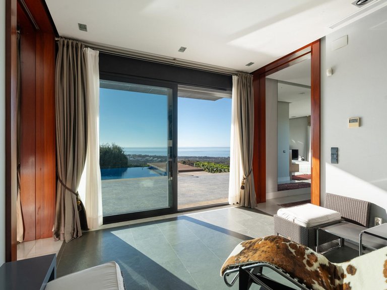 Villa for Sale in Altos De Los Monteros, Malaga 15