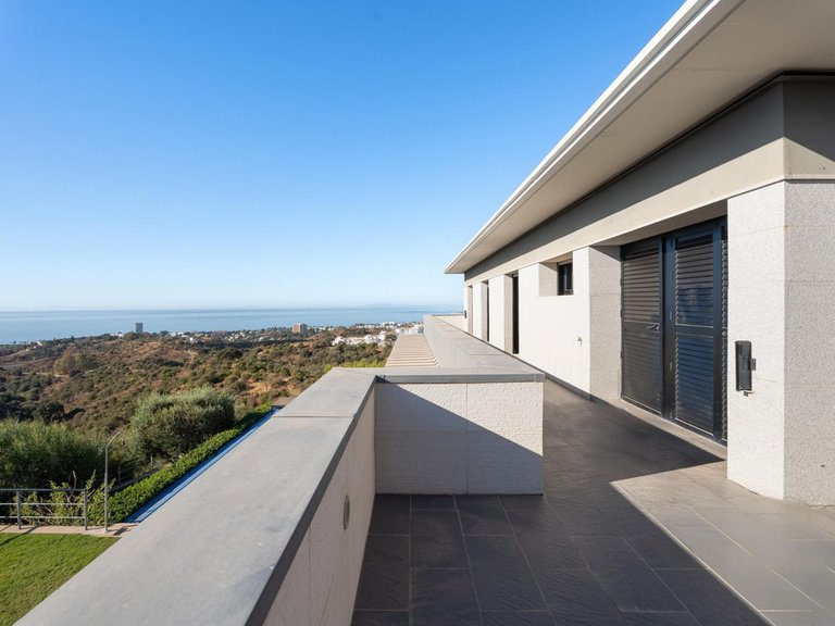 Villa for Sale in Altos De Los Monteros, Malaga 30