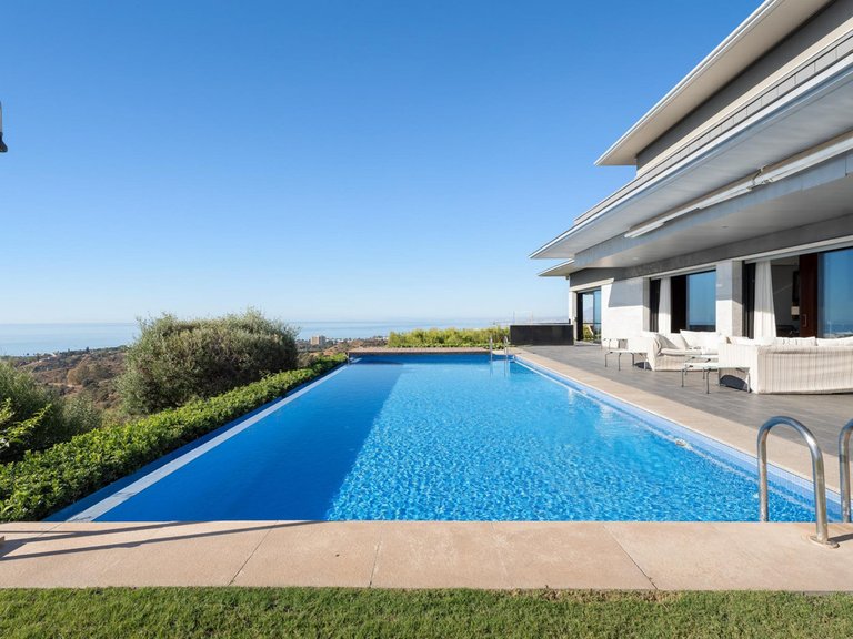 Villa for Sale in Altos De Los Monteros, Malaga 48