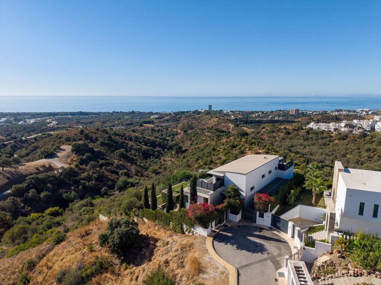 Villa for Sale in Altos De Los Monteros, Malaga 50