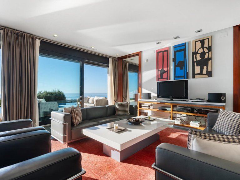 Villa for Sale in Altos De Los Monteros, Malaga 7