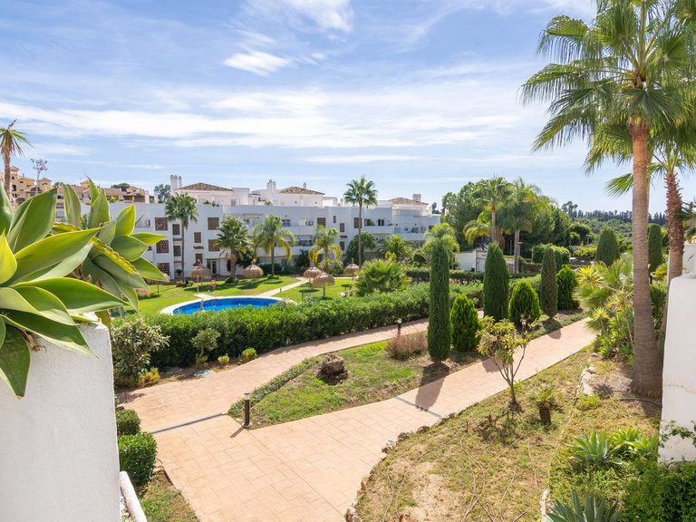 Apartment for Sale in Estepona, Malaga 10