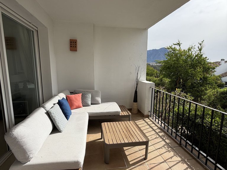 Apartment for Sale in Benahavís, Malaga 15