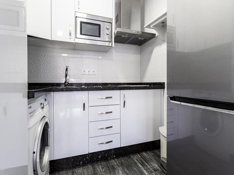 Apartment for Sale in Fuengirola, Malaga 12