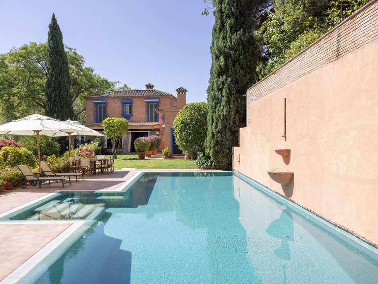 Villa for Sale in Benahavís, Malaga 3