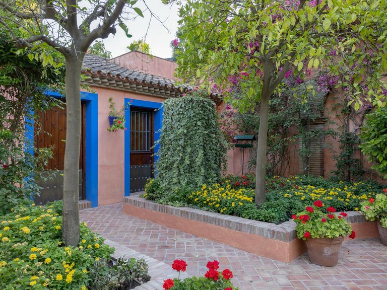 Villa for Sale in Benahavís, Malaga 32