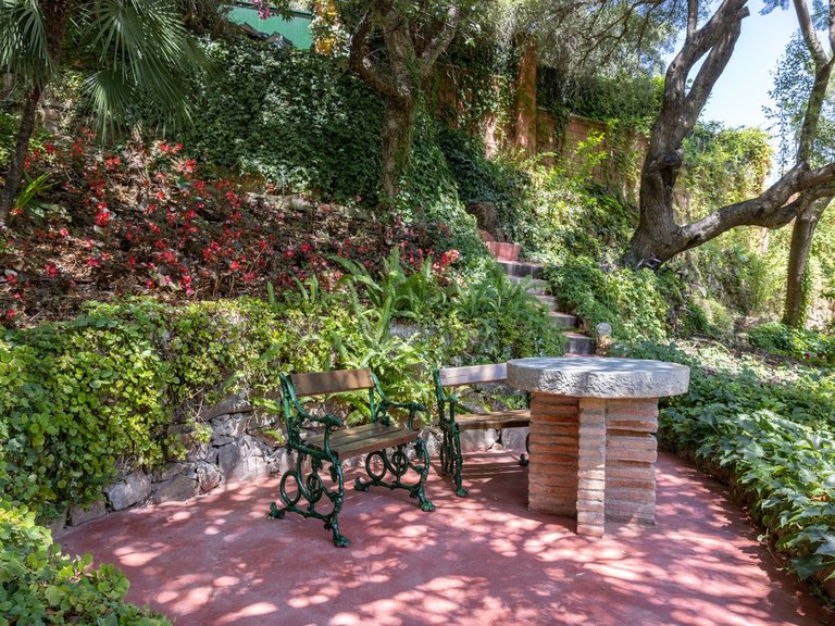 Villa for Sale in Benahavís, Malaga 36