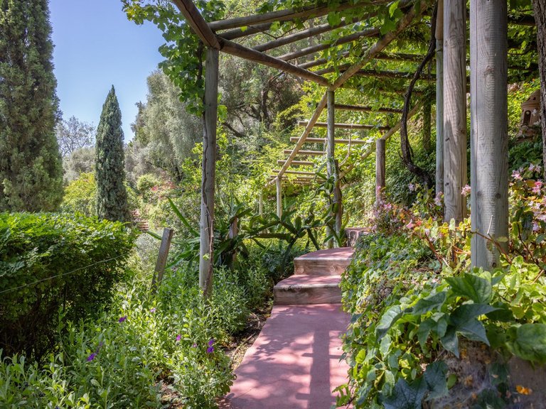 Villa for Sale in Benahavís, Malaga 38