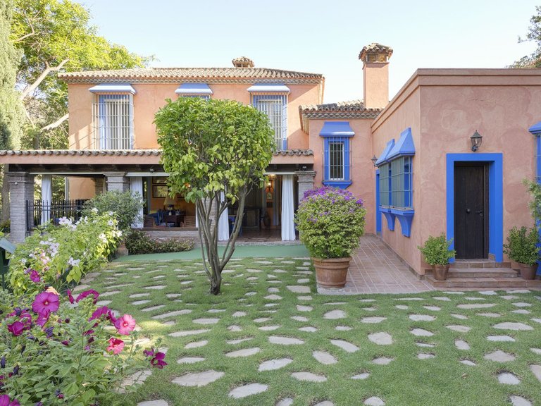 Villa for Sale in Benahavís, Malaga 7