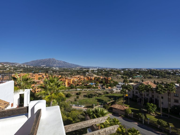Apartment for Sale in Benahavís, Malaga 24
