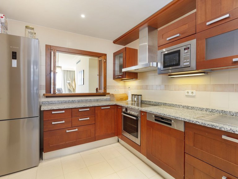 Apartment for Sale in Benahavís, Malaga 25