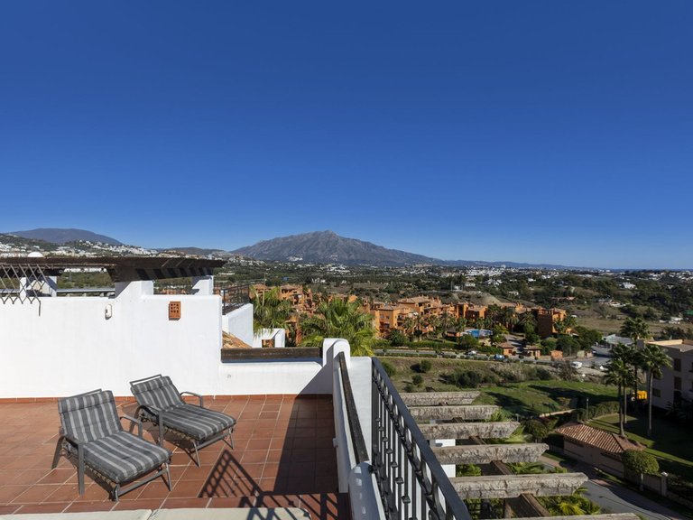 Apartment for Sale in Benahavís, Malaga 26