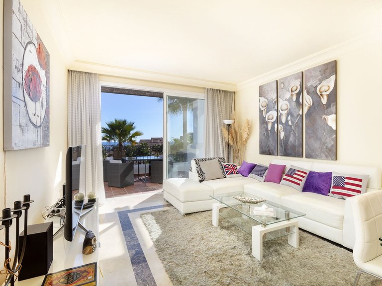 Apartment for Sale in Benahavís, Malaga 9