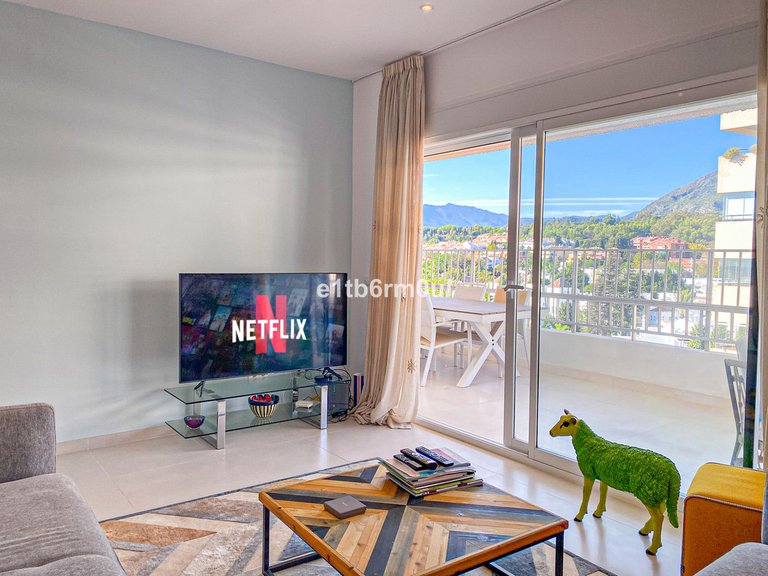 Apartment for Sale in The Golden Mile, Malaga 6