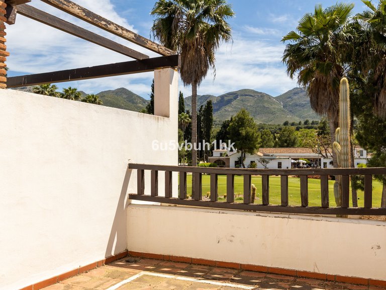 Villa for Sale in Alhaurín De La Torre, Malaga 17