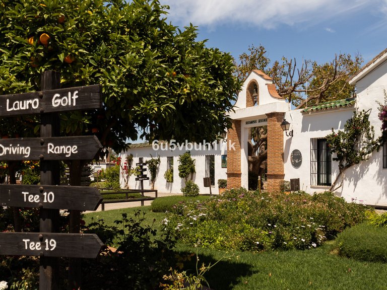 Villa for Sale in Alhaurín De La Torre, Malaga 22