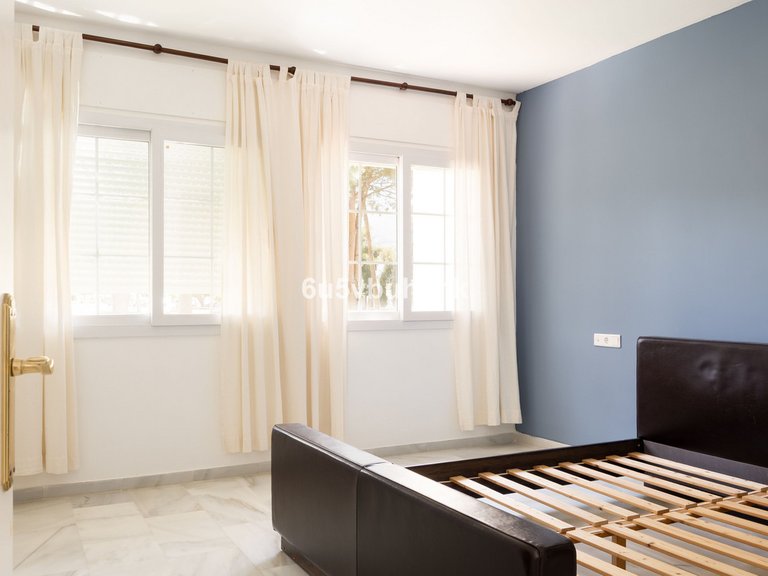 Villa for Sale in Alhaurín De La Torre, Malaga 8