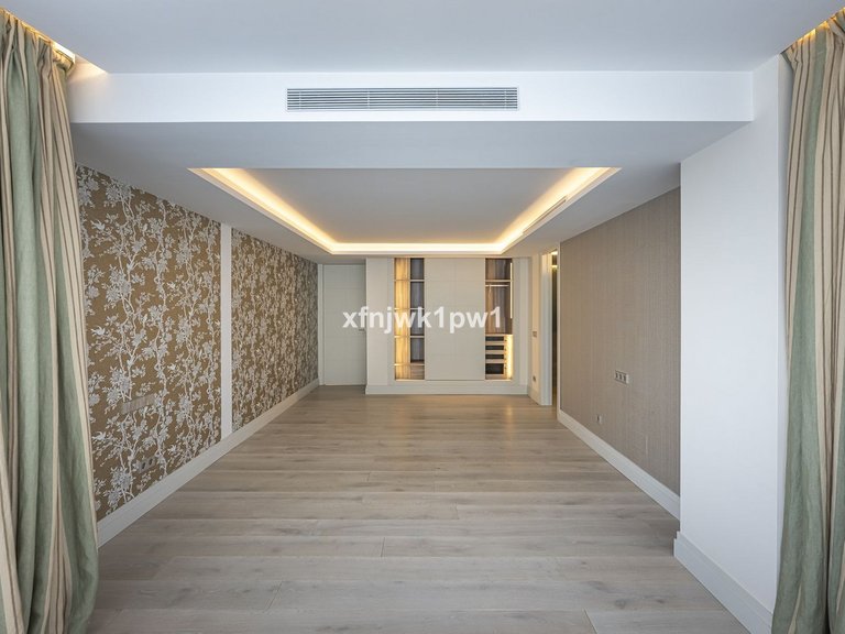 Apartment for Sale in Marbella, Malaga 23