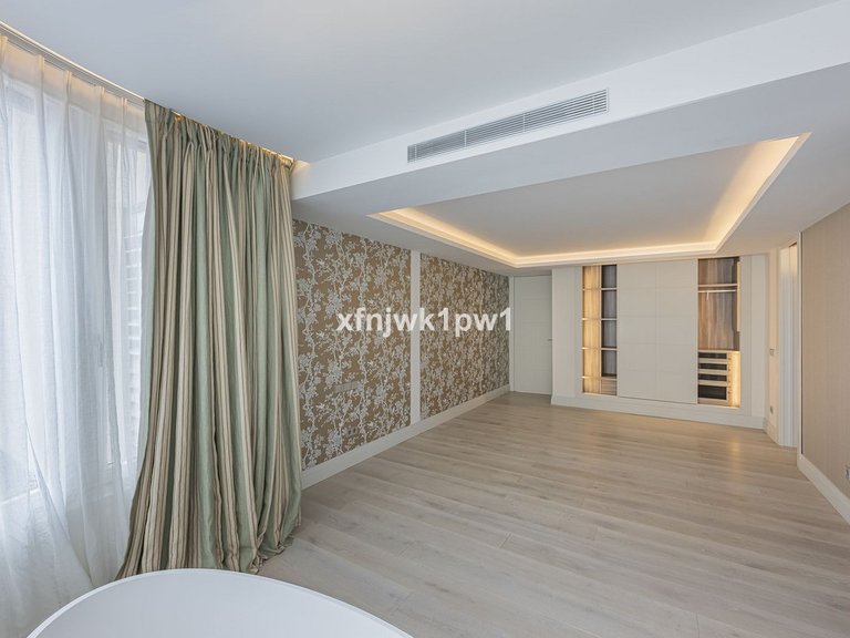 Apartment for Sale in Marbella, Malaga 24
