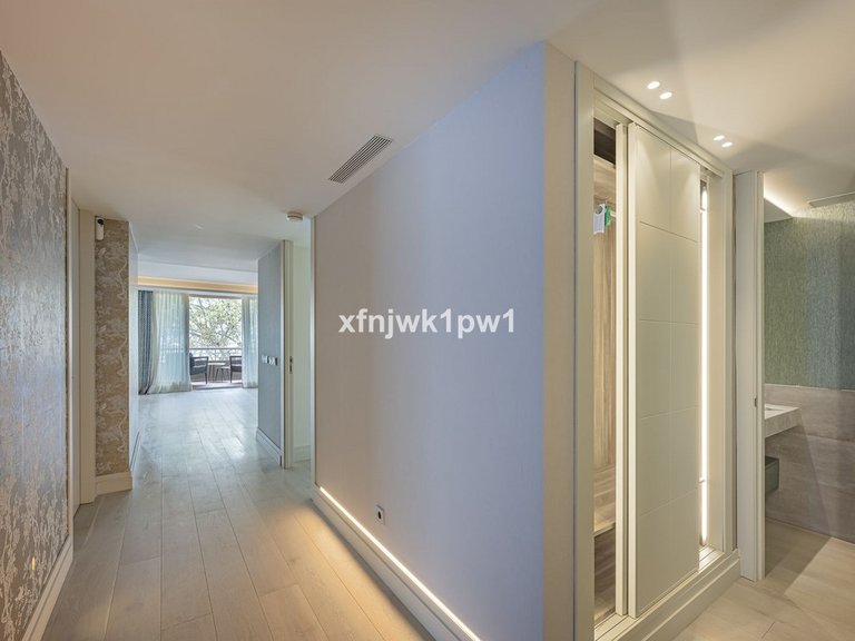 Apartment for Sale in Marbella, Malaga 27