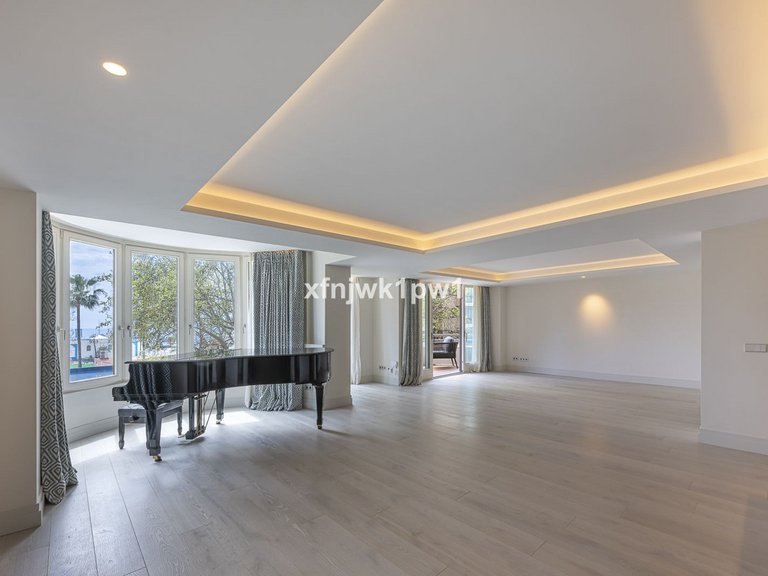 Apartment for Sale in Marbella, Malaga 5