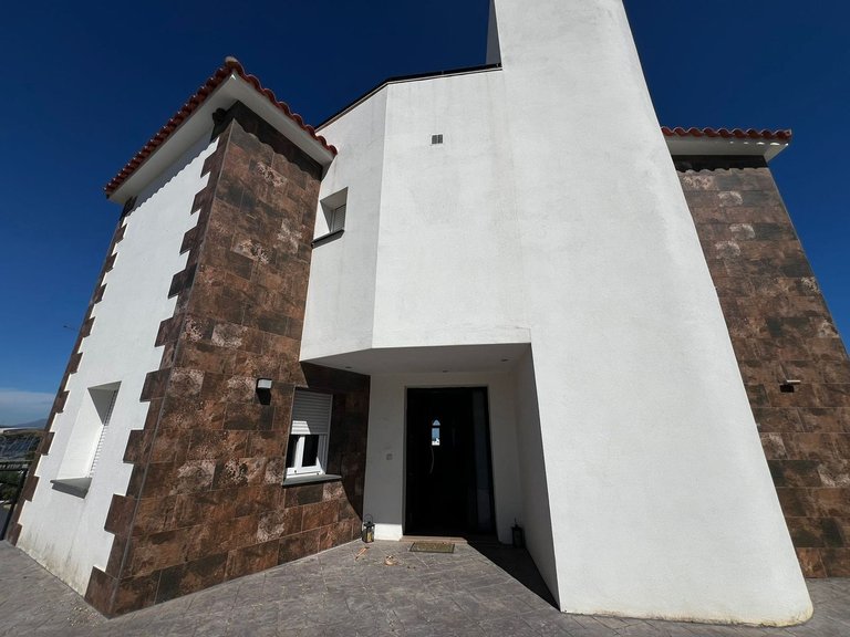 Villa for Sale in Estepona, Malaga 27