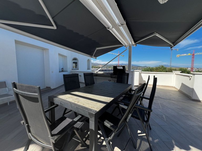 Villa for Sale in Estepona, Malaga 9
