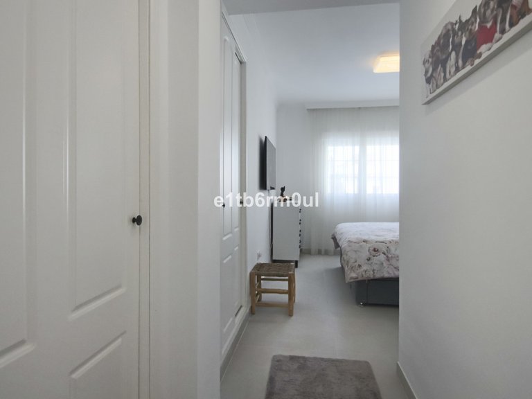 Apartment for Sale in Nueva Andalucía, Malaga 17
